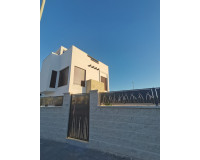 Nouvelle construction - Laguna Azul Villa - Los Montesinos - La Herrada