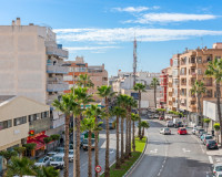 Resale - Apartment / Flat - Torrevieja - Torrevieja - Centre