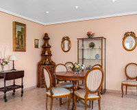 Resale - Apartment / Flat - Torrevieja - Torrevieja - Centre