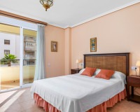 Resale - Apartment / Flat - Torrevieja - Torrevieja - Centre