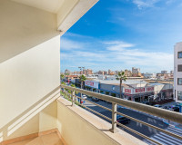 Resale - Apartment / Flat - Torrevieja - Torrevieja - Centre