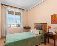 Resale - Apartment / Flat - Torrevieja - Torrevieja - Centre