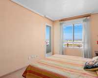 Resale - Apartment / Flat - Torrevieja - Torrevieja - Centre