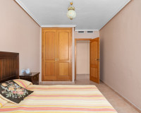 Resale - Apartment / Flat - Torrevieja - Torrevieja - Centre