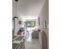 Resale - Apartment / Flat - Torrevieja