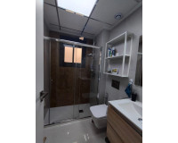 Resale - Apartment / Flat - Torrevieja