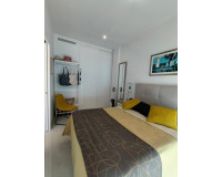 Resale - Apartment / Flat - Torrevieja