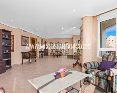 Venta - Apartment / Flat - Torrevieja - Torrevieja - Centre