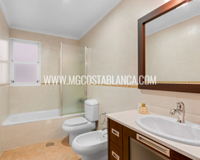 Venta - Apartment / Flat - Torrevieja - Torrevieja - Centre