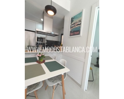 Resale - Apartment / Flat - Torrevieja