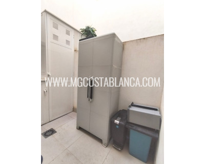 Resale - Apartment / Flat - Torrevieja