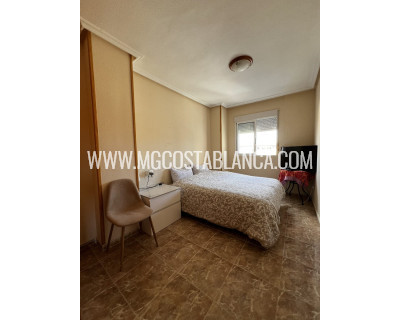 Resale - Apartment / Flat - Torrevieja - Torrevieja - Centre