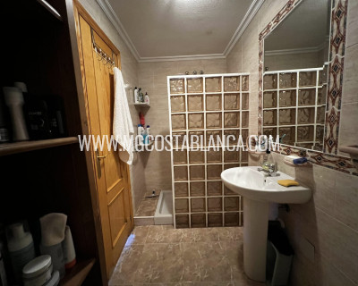 Resale - Apartment / Flat - Torrevieja - Torrevieja - Centre