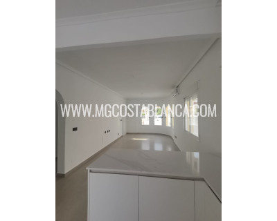 Resale - Villa - Orihuela