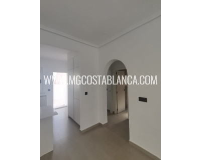 Resale - Villa - Orihuela