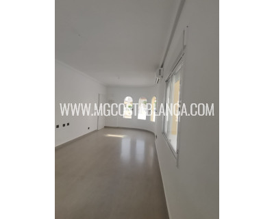 Resale - Villa - Orihuela