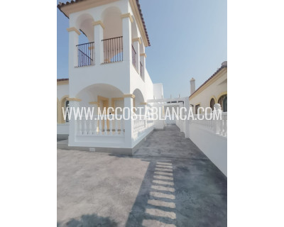 Resale - Villa - Orihuela