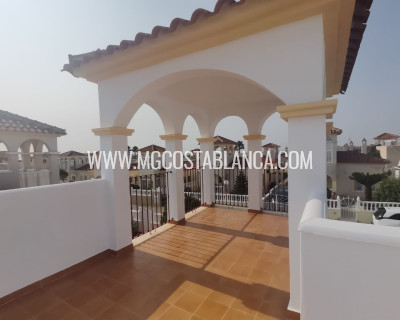 Resale - Villa - Orihuela