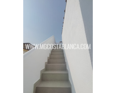 Resale - Villa - Orihuela