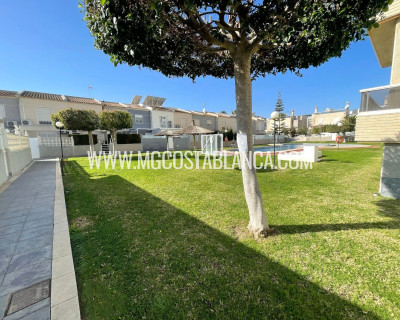 Resale - Apartment / Flat - Torrevieja - Nueva Torrevieja - Aguas Nuevas